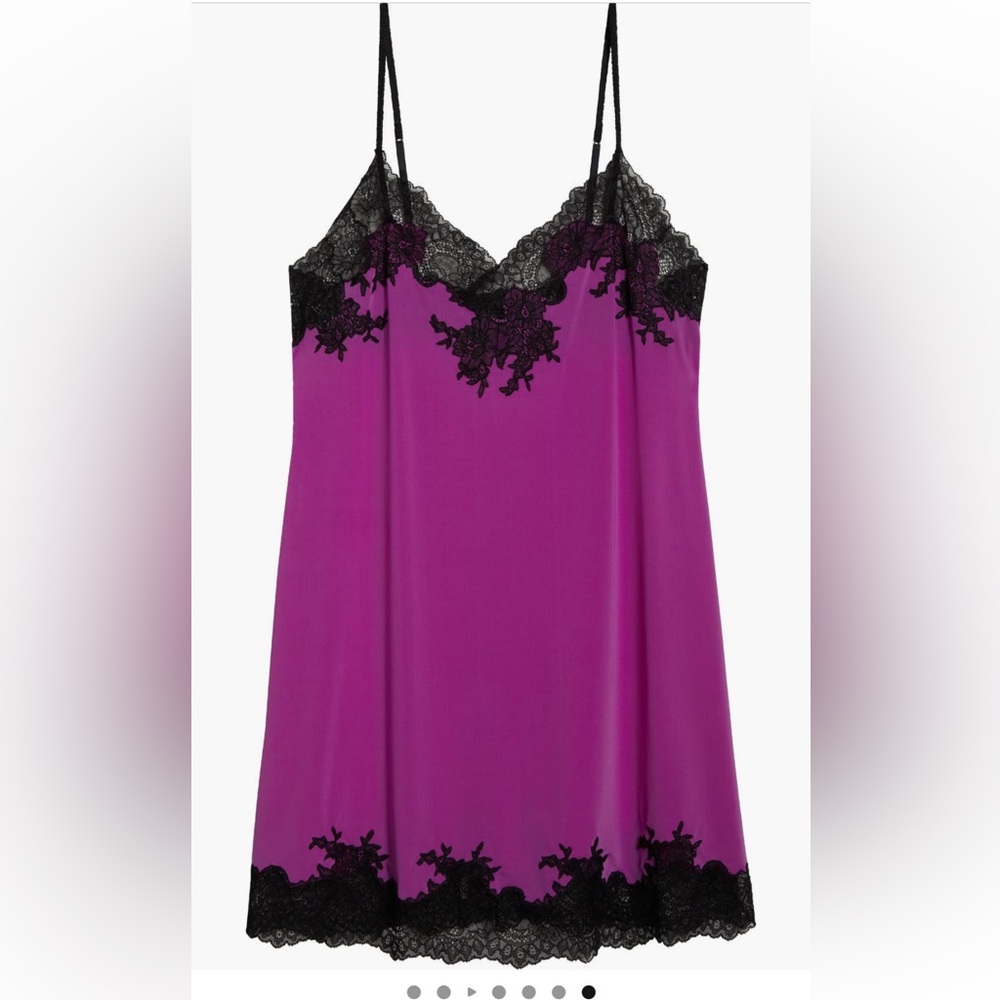NATORI Enchant Lace Trim Satin Chemise